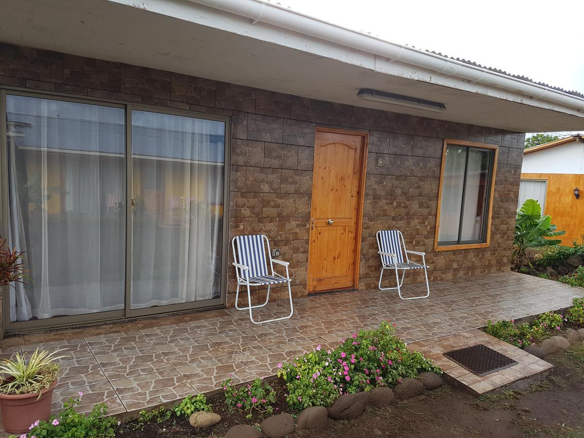 Cabana Tongariki Hanga Roa Exterior foto